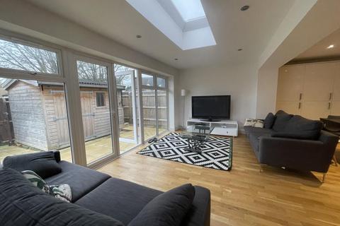 undefined, Kidlington,  Oxfrordshire,  OX5