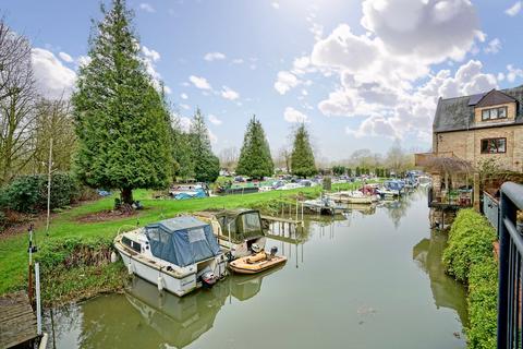 undefined, Chandlers Wharf, St Neots PE19