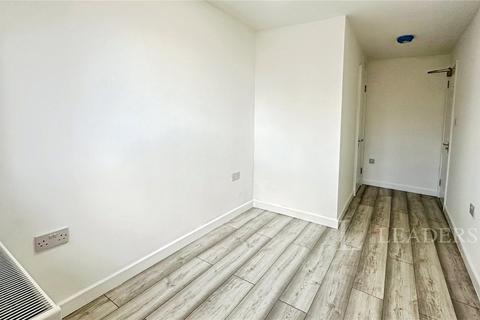 undefined, Rochford Drive, Luton, Bedfordshire, LU2