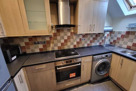 undefined, Napier Court, Luton LU1