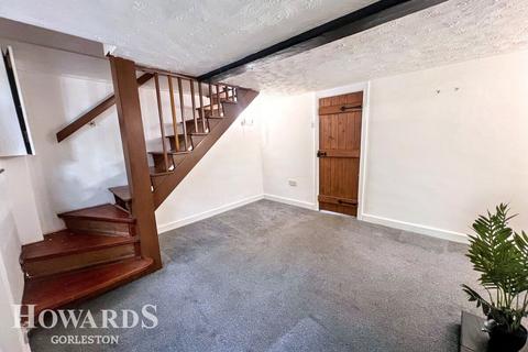 2 bedroom cottage for sale, Mill Road, Burgh Castle