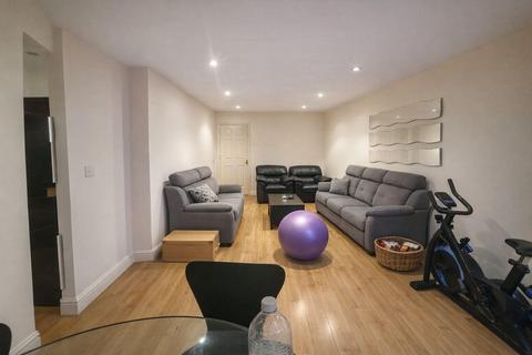 2 bedroom apartment for sale, Tanner Street, Barking