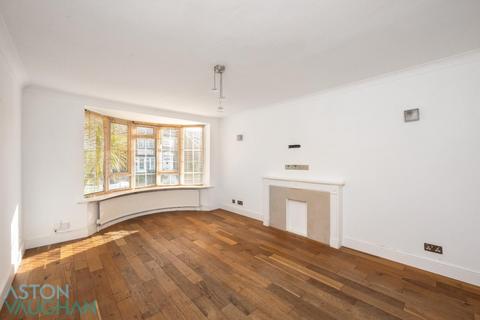 3 bedroom semi-detached house to rent, Hove, East Sussex BN3