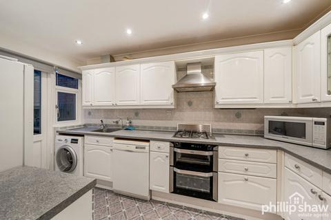 4 bedroom terraced house for sale, Kenyngton Place, Harrow, HA3