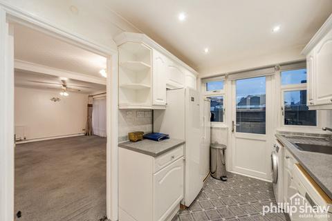 4 bedroom terraced house for sale, Kenyngton Place, Harrow, HA3