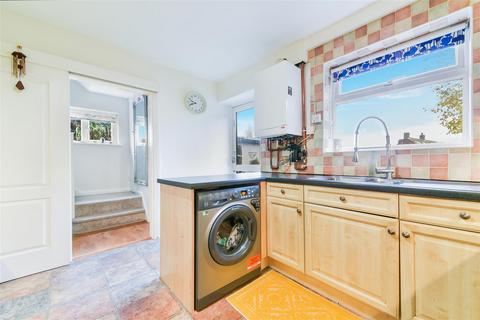 undefined, Parkwood Close, Banstead