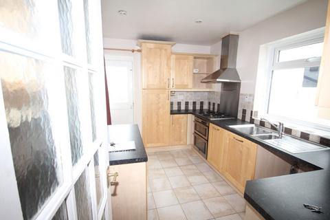 3 bedroom house to rent, Kingston Avenue, Yiewsley, UB7