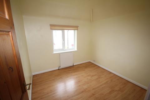 3 bedroom house to rent, Kingston Avenue, Yiewsley, UB7