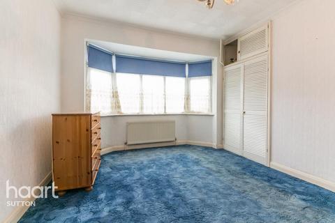 1 bedroom in a house share to rent, Connaught Road, SUTTON