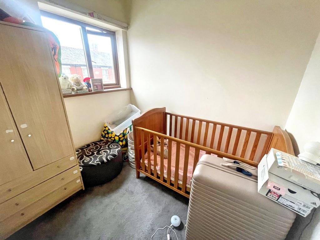 6 Stanifield Lane