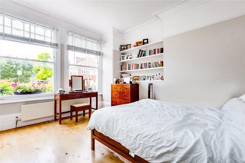 2 bedroom flat to rent, Manville Road, London SW17