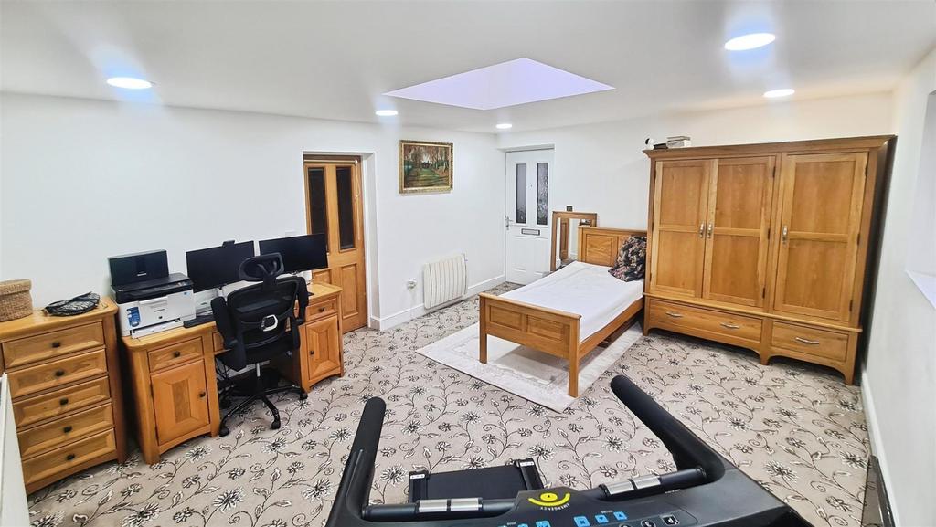 Ground floor bedroom
