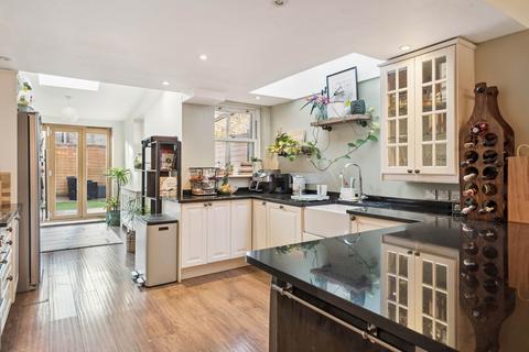 2 bedroom terraced house for sale, Cromer Road, North Watford