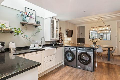 2 bedroom terraced house for sale, Cromer Road, North Watford