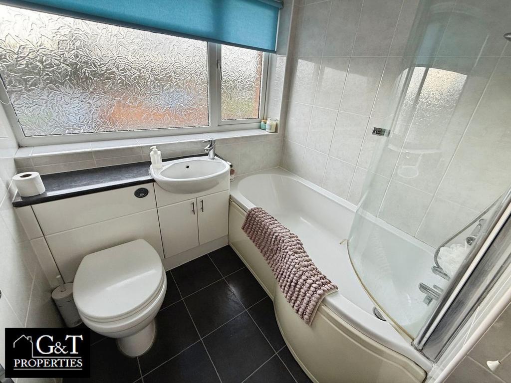 Family bathroom