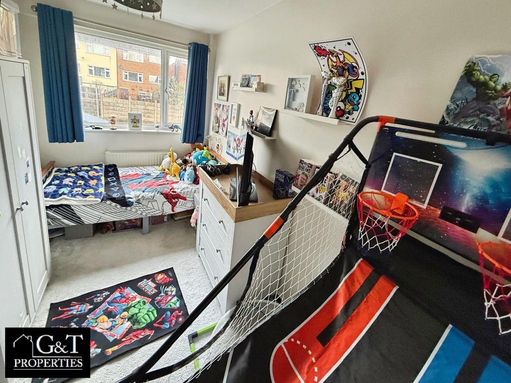 Second bedroom