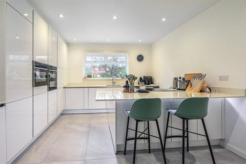 4 bedroom semi-detached house for sale, Mytchett Road, Camberley GU16