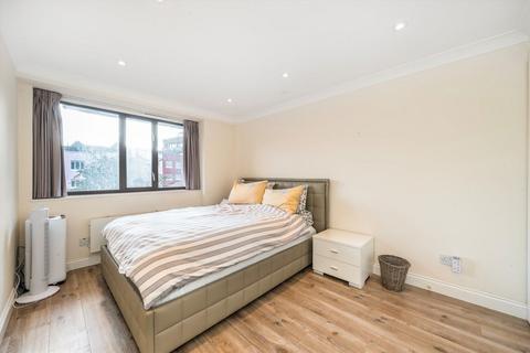 2 bedroom flat for sale, Cromwell Road, London SW5