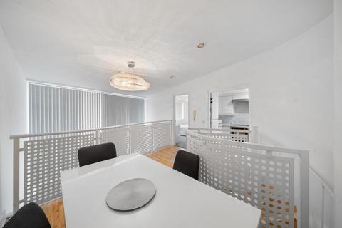 undefined, Royal Quay, Liverpool L3