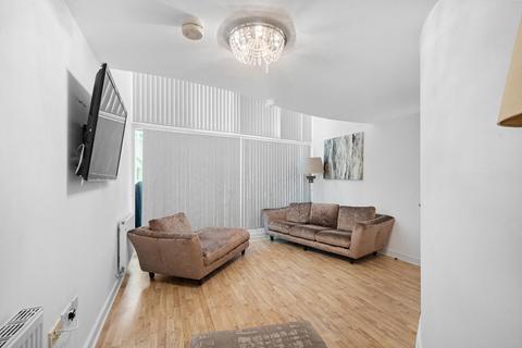 undefined, Royal Quay, Liverpool L3