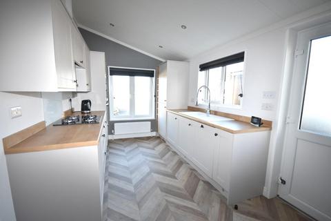 2 bedroom park home for sale, Cannisland Park, Parkmill, Swansea
