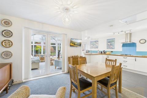 3 bedroom semi-detached bungalow for sale, Cavendish Avenue, Churchdown, Gloucester