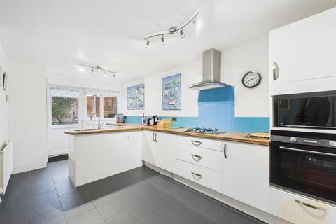 3 bedroom semi-detached bungalow for sale, Cavendish Avenue, Churchdown, Gloucester