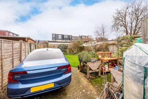 1 bedroom flat for sale, Burlington Road, New Malden, KT3