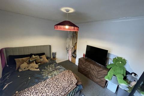 2 bedroom terraced house for sale, Norton Road, West Kirby