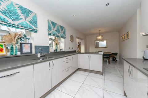undefined, Vicarage Meadows, Holmfirth, HD9