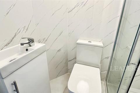 undefined, Rochford Drive, Luton, Bedfordshire, LU2
