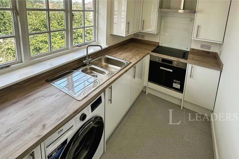 undefined, Rochford Drive, Luton, Bedfordshire, LU2