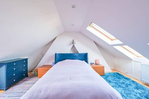 2 bedroom maisonette for sale, Trinity Road, London, N22, Bounds Green, London, N22