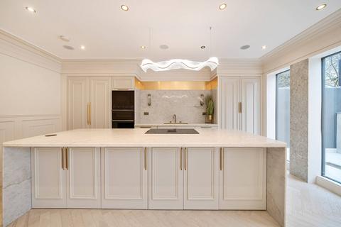 4 bedroom house to rent, Donnington Road, Kensal Green, London, NW10