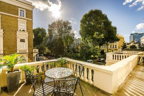 1 bedroom flat to rent, Earls Court Square, Earls Court, London, SW5