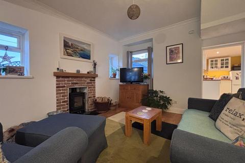 2 bedroom end of terrace house for sale, Dandorlan Road, Burry Port