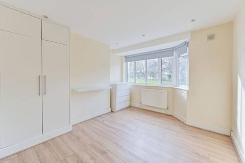 2 bedroom maisonette to rent, Deer Park Gardens, Mitcham, CR4
