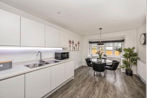 4 bedroom detached house for sale, Mill Rose Way, Burgess Hill, RH15
