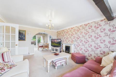 undefined, Bieston Close, Wrexham