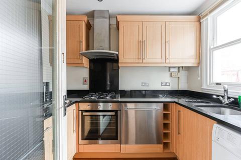 2 bedroom flat to rent, Wetherby Gardens, South Kensington, London, SW5