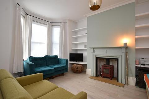 3 bedroom maisonette to rent, Alexandra Road, St. Leonards-On-Sea TN37