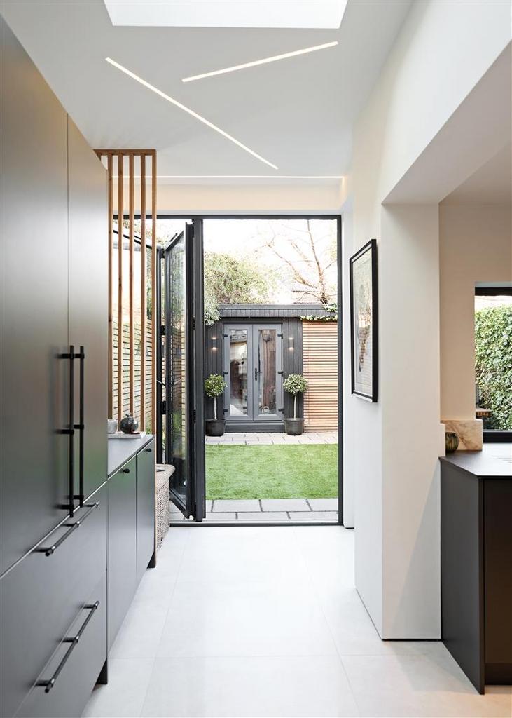 House 9.jpg