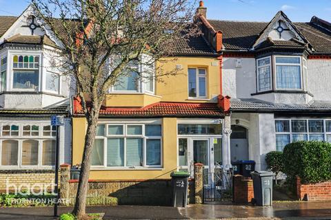 3 bedroom terraced house for sale, Nutfield Road, Thornton Heath