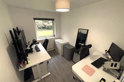 2 bedroom flat for sale, Hayes Lane, Beckenham