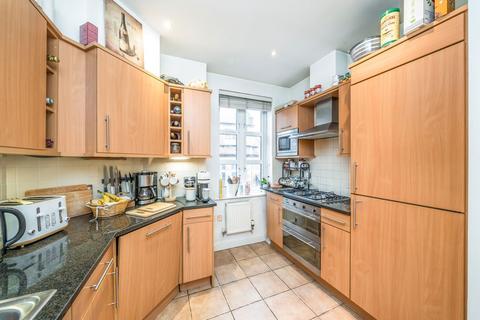 1 bedroom flat for sale, Orlando Road, London SW4