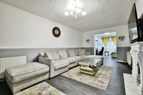3 bedroom semi-detached house for sale, Maltby Road, Greater Manchester M23