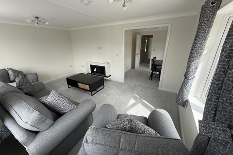 2 bedroom park home for sale, Gotherington, Gloucestershire, GL52