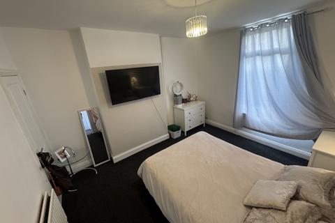 2 bedroom terraced house for sale, Dublin Street, Darlington