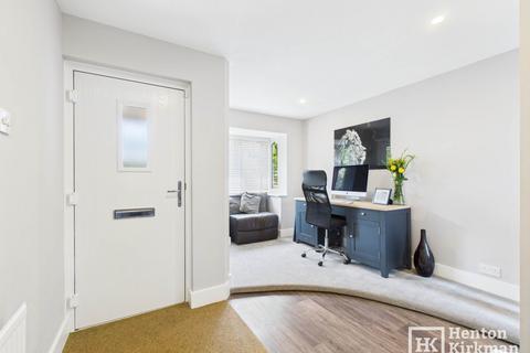 5 bedroom detached house for sale, Bluebell Wood, Billericay