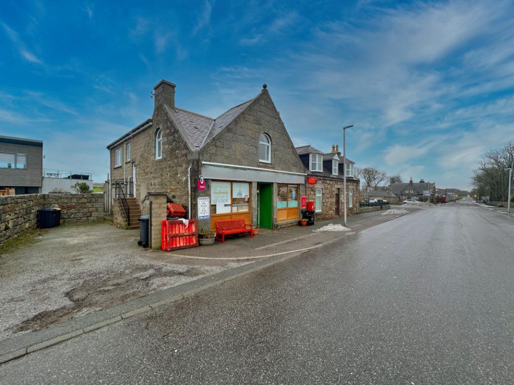 Post Office, Aberdeen, AB32 3 bed flat - £850 pcm (£196 pw)